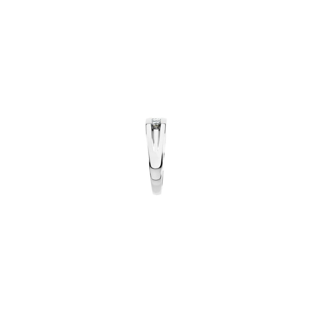 3/4 CTW Natural Diamond Five-Stone Ring in platinum